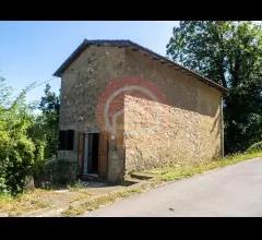Casa indipendente in vendita a molazzana brucciano