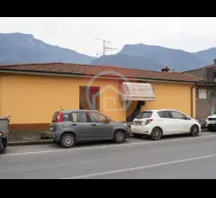 Appartamento in vendita a barga centro storico