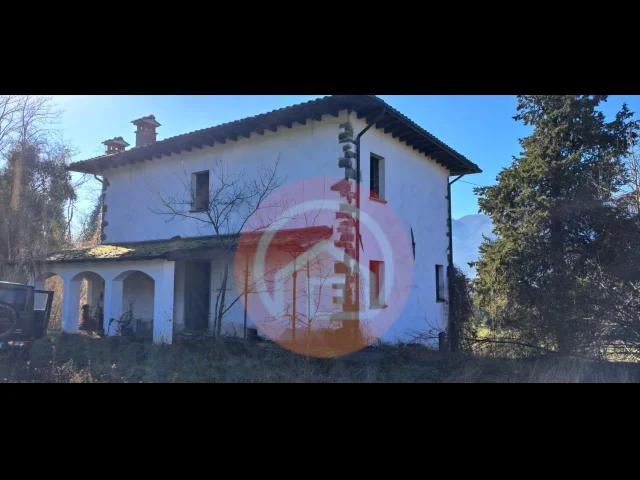 Appartamenti in Vendita - Rustico in vendita a coreglia antelminelli ghivizzano