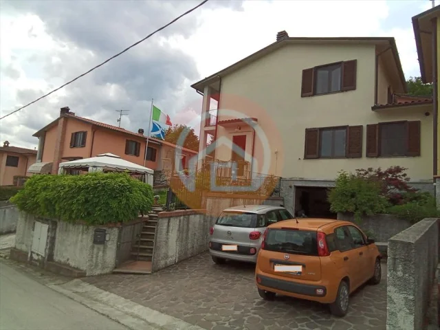 Villa a schiera in vendita a castiglione di garfagnana periferia