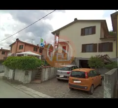 Villa a schiera in vendita a castiglione di garfagnana periferia