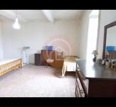 Appartamenti in Vendita - Appartamento in vendita a gallicano periferia