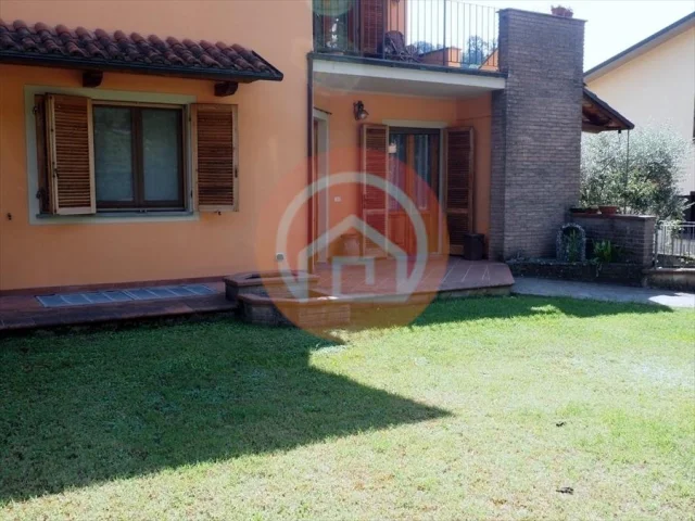 Villa a schiera in vendita a barga fornaci di barga