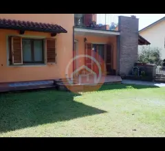 Villa a schiera in vendita a barga fornaci di barga