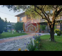 Villa in vendita a barga fornaci di barga