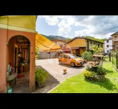 Appartamenti in Vendita - Villa in vendita a gallicano centro