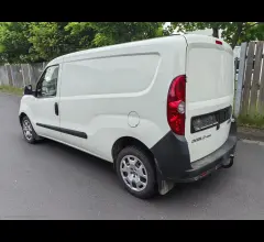 Auto - Fiat doblÃ² 1.6 mjt 120cv maxi 3 posti
