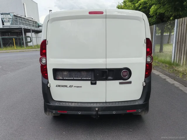 Auto - Fiat doblÃ² 1.6 mjt 120cv maxi 3 posti