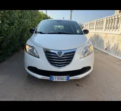 Lancia ypsilon 1.2 69 cv 5p. elefantino