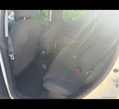 Auto - Lancia ypsilon 1.2 69 cv 5p. elefantino