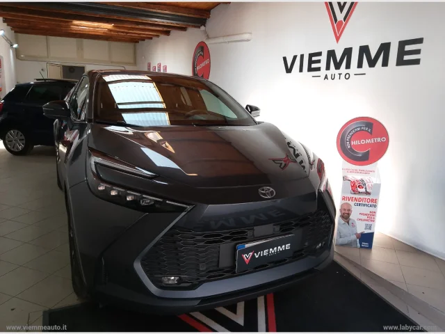 Auto - Toyota c-hr 1.8 hv trend