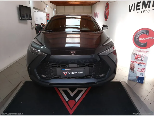 Auto - Toyota c-hr 1.8 hv trend