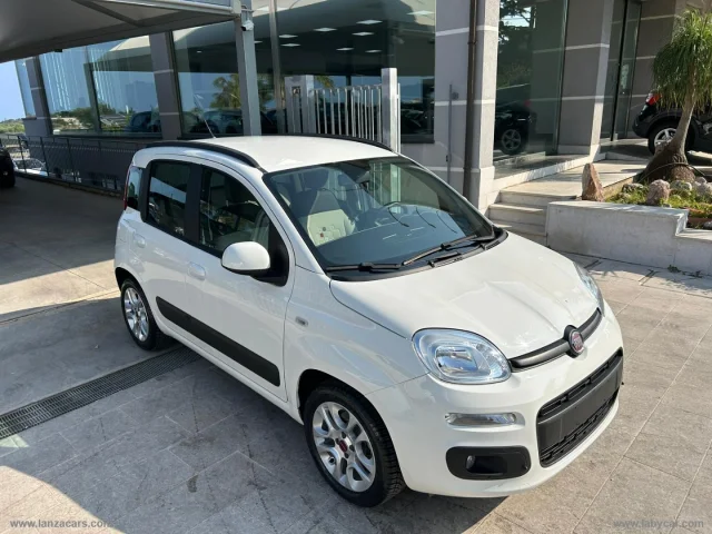 Auto - Fiat panda 1.2 lounge