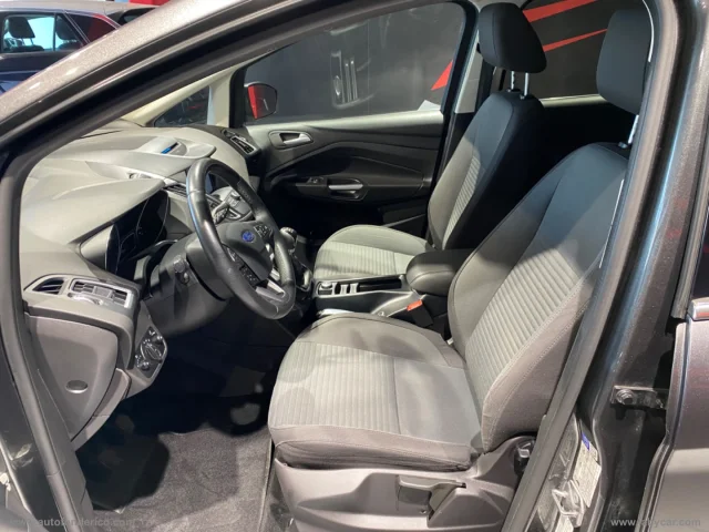 Auto - Ford c-max 1.6 120 cv gpl titanium