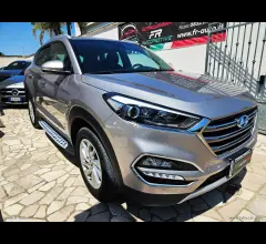 Auto - Hyundai tucson 1.7 crdi sound edition