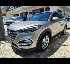 Auto - Hyundai tucson 1.7 crdi sound edition