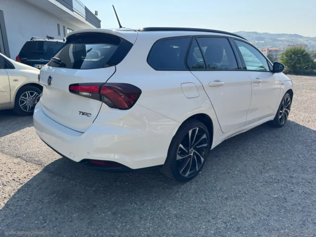 Auto - Fiat tipo 1.6 mjt s&s dct sw business