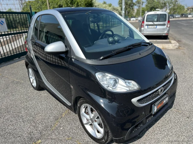 Auto - Smart fortwo 1000 52 kw mhdcoupé spec.one plus