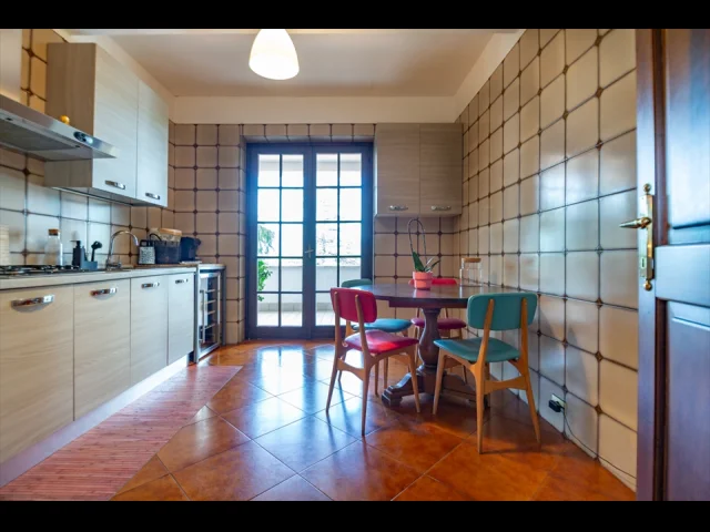 Appartamenti in Vendita - Appartamento in vendita a anzio lavinio mare