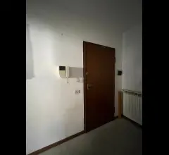 Appartamenti in Vendita - Appartamento in vendita a nettuno centro storico