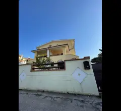 Appartamenti in Vendita - Villa in vendita a nettuno periferia