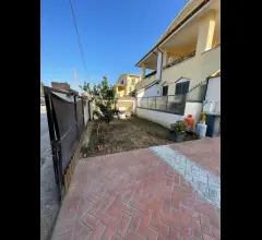 Appartamenti in Vendita - Villa in vendita a nettuno periferia