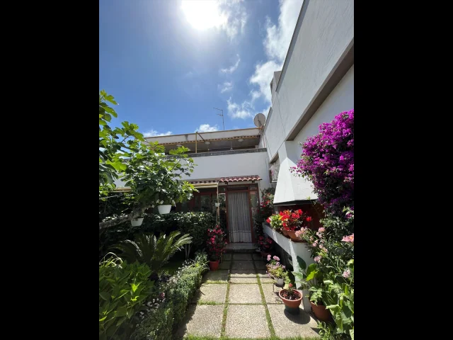 Villa a schiera in vendita a anzio lavinio mare