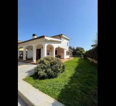 Casa indipendente in vendita a anzio lido dei pini