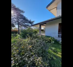 Appartamenti in Vendita - Villa bifamiliare in vendita a anzio cincinnato