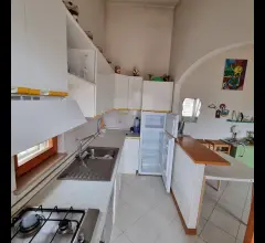 Appartamenti in Vendita - Casa indipendente in vendita a anzio villa claudia