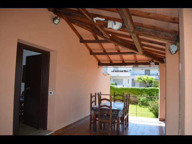 Appartamenti in Vendita - Casa indipendente in vendita a anzio cincinnato