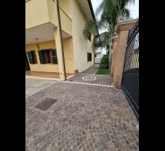 Appartamenti in Vendita - Villa in vendita a anzio anzio