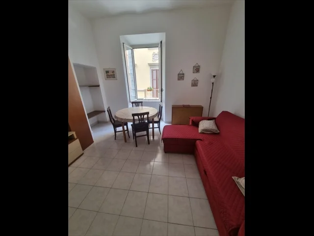 Appartamenti in Vendita - Appartamento in vendita a anzio centro