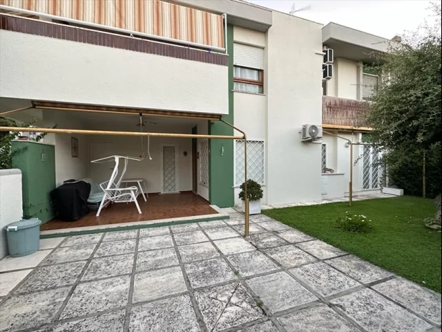 Casa indipendente in vendita a anzio lavinio mare