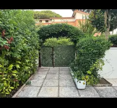 Appartamenti in Vendita - Casa indipendente in vendita a anzio lavinio mare