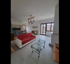 Appartamenti in Vendita - Casa indipendente in vendita a anzio lavinio mare