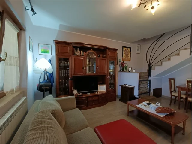 Appartamenti in Vendita - Villa in vendita a anzio cincinnato
