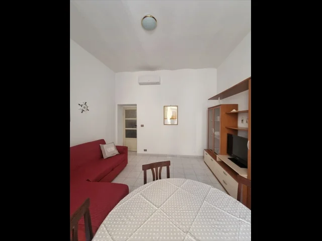 Appartamenti in Vendita - Appartamento in affitto a anzio centro storico