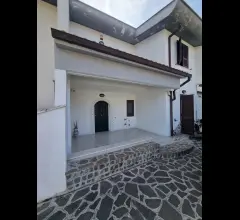 Villa in vendita a anzio villa claudia
