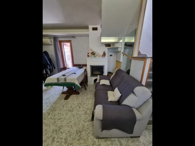 Appartamenti in Vendita - Villa in vendita a anzio villa claudia