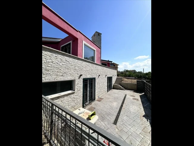 Appartamenti in Vendita - Villa in vendita a anzio anzio