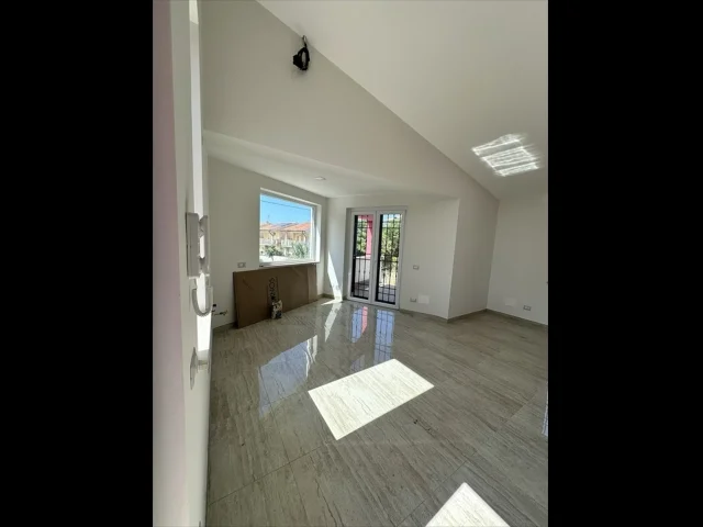 Appartamenti in Vendita - Villa in vendita a anzio anzio