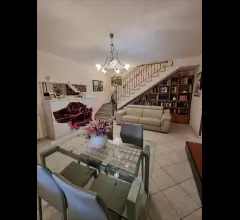 Villa in vendita a anzio lavinio