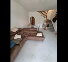 Appartamenti in Vendita - Villa bifamiliare in vendita a anzio lavinio