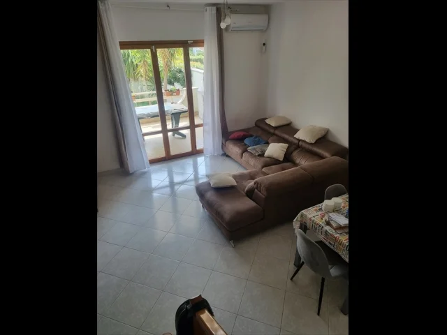 Appartamenti in Vendita - Villa bifamiliare in vendita a anzio lavinio