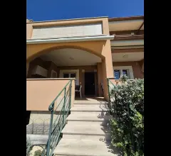 Villa in vendita a anzio cincinnato