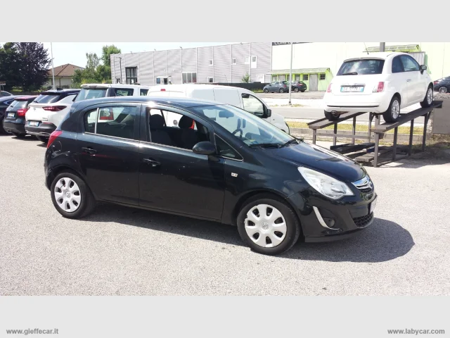 Auto - Opel corsa 1.2 85 cv 5p. gpl-tech edition
