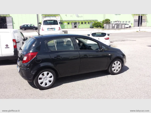 Auto - Opel corsa 1.2 85 cv 5p. gpl-tech edition