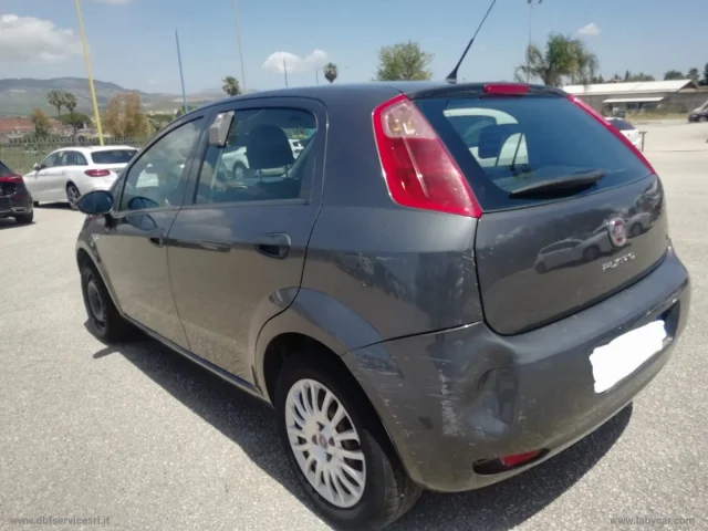 Auto - Fiat punto 1.4 8v 3p. easypower lounge