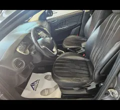 Auto - Lancia delta 1.6 mjt platino